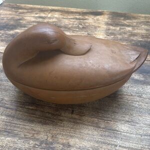 VINTAGE MONTY SMITH DUCK
CLAY POT KITCHEN DISH
SCULPTURE MALLARD DUCK
DISH 1980
